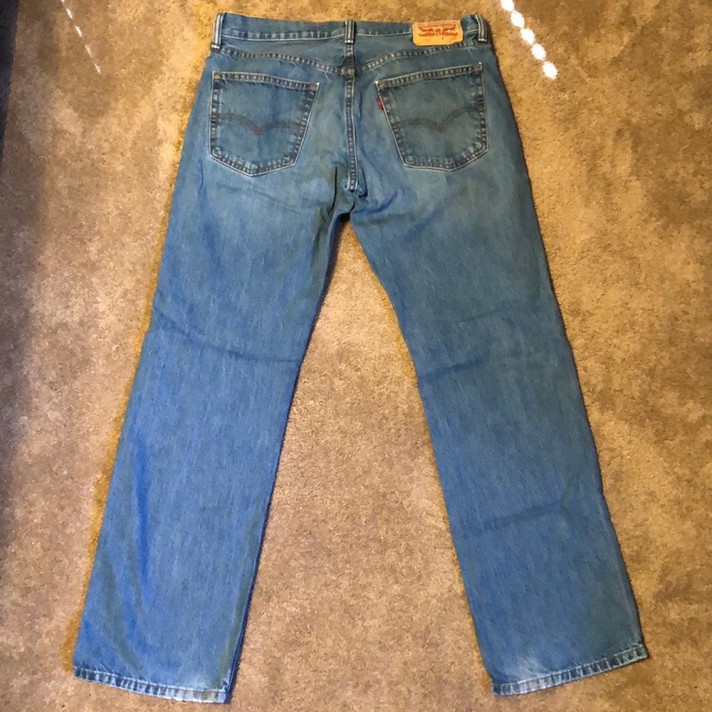 Men’s Levi Strauss & co light blue jeans